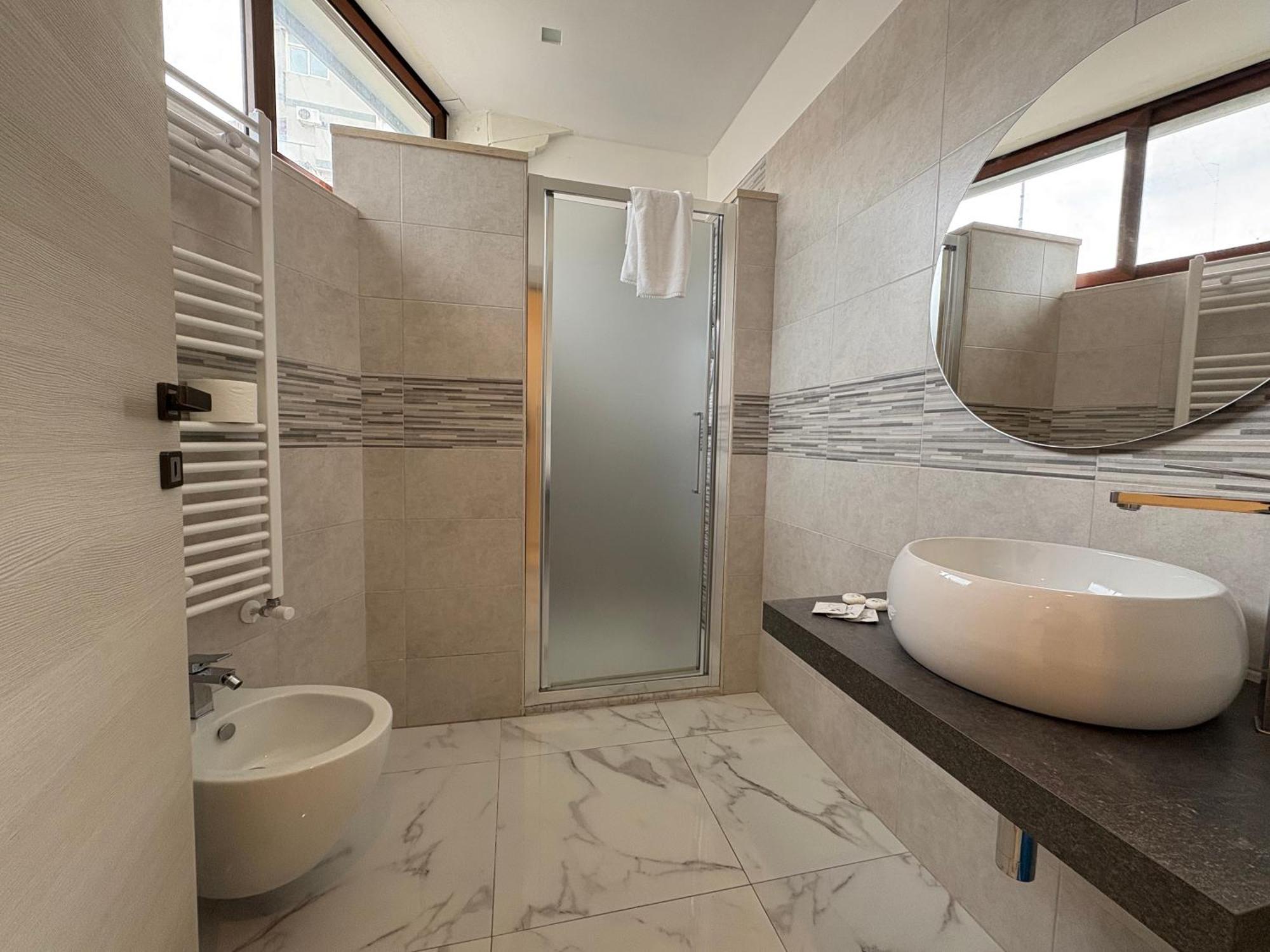 Romano'S Luxury Stay B&B Bari Zewnętrze zdjęcie