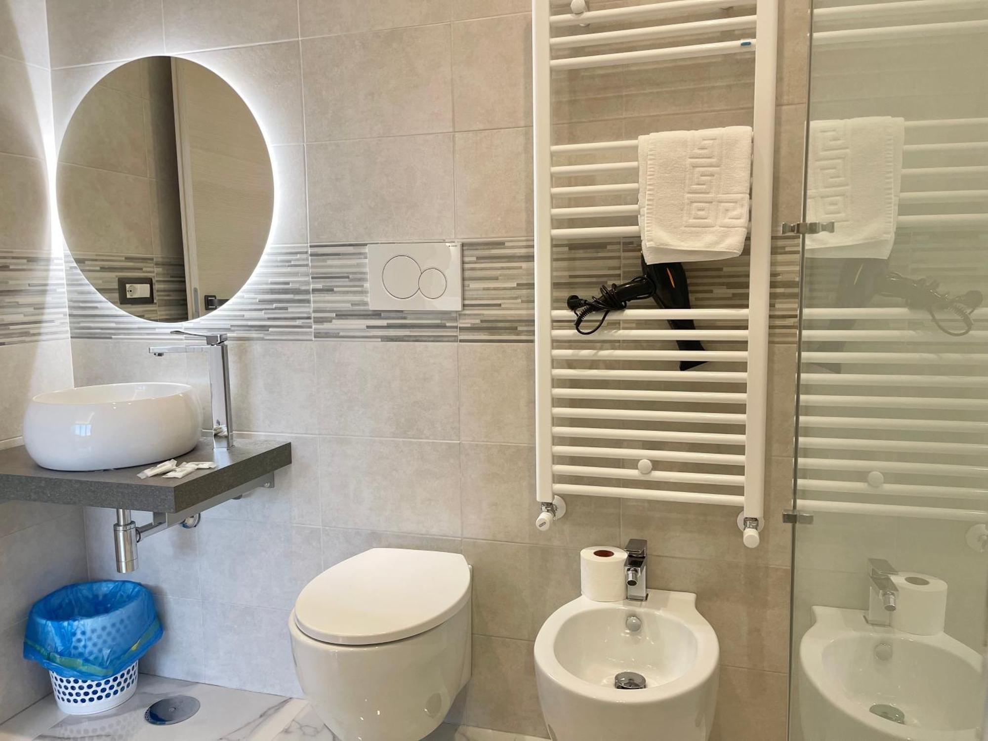 Romano'S Luxury Stay B&B Bari Zewnętrze zdjęcie